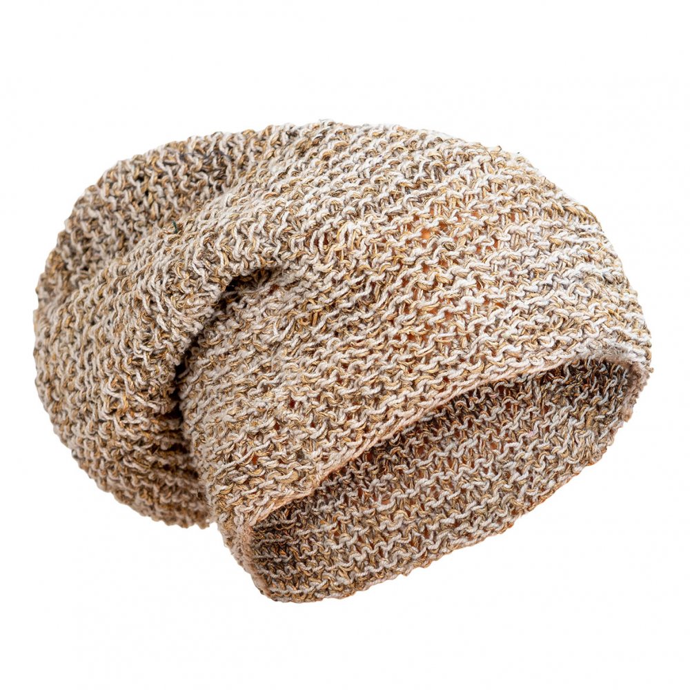 Hand-knitted hemp beanie - BEIGE