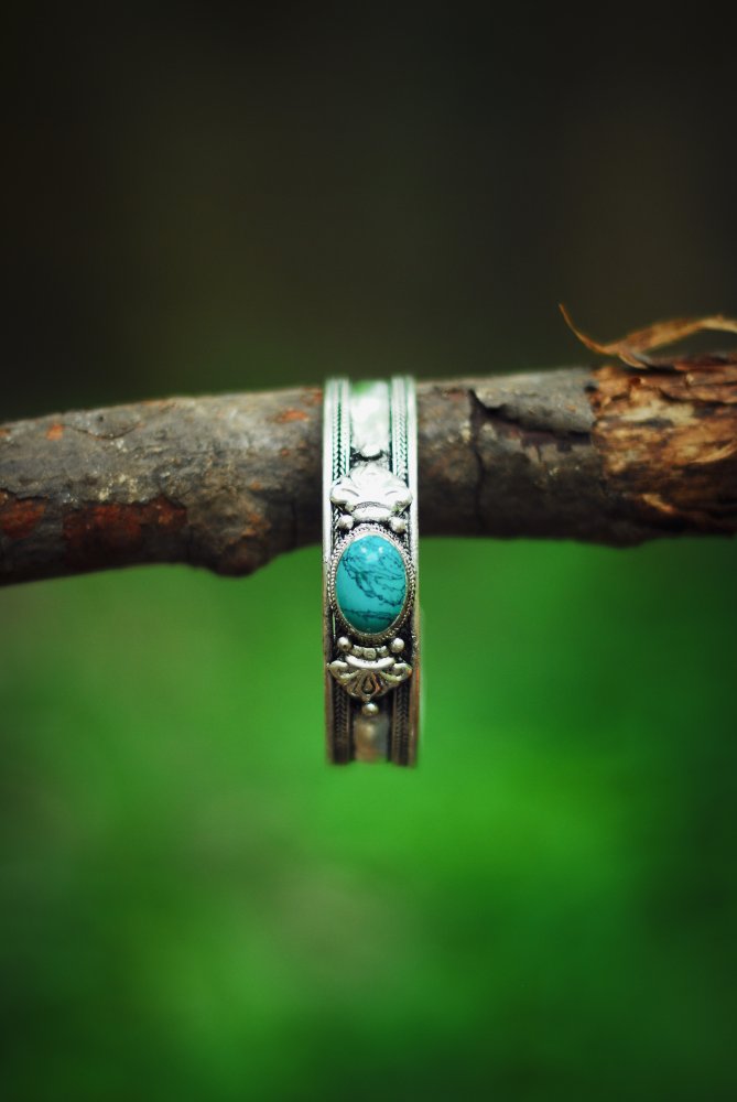 Bracelet with turquoise