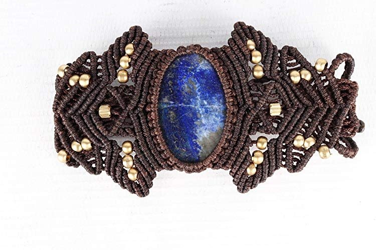 Wide makrame bracelet with lapis lazuli
